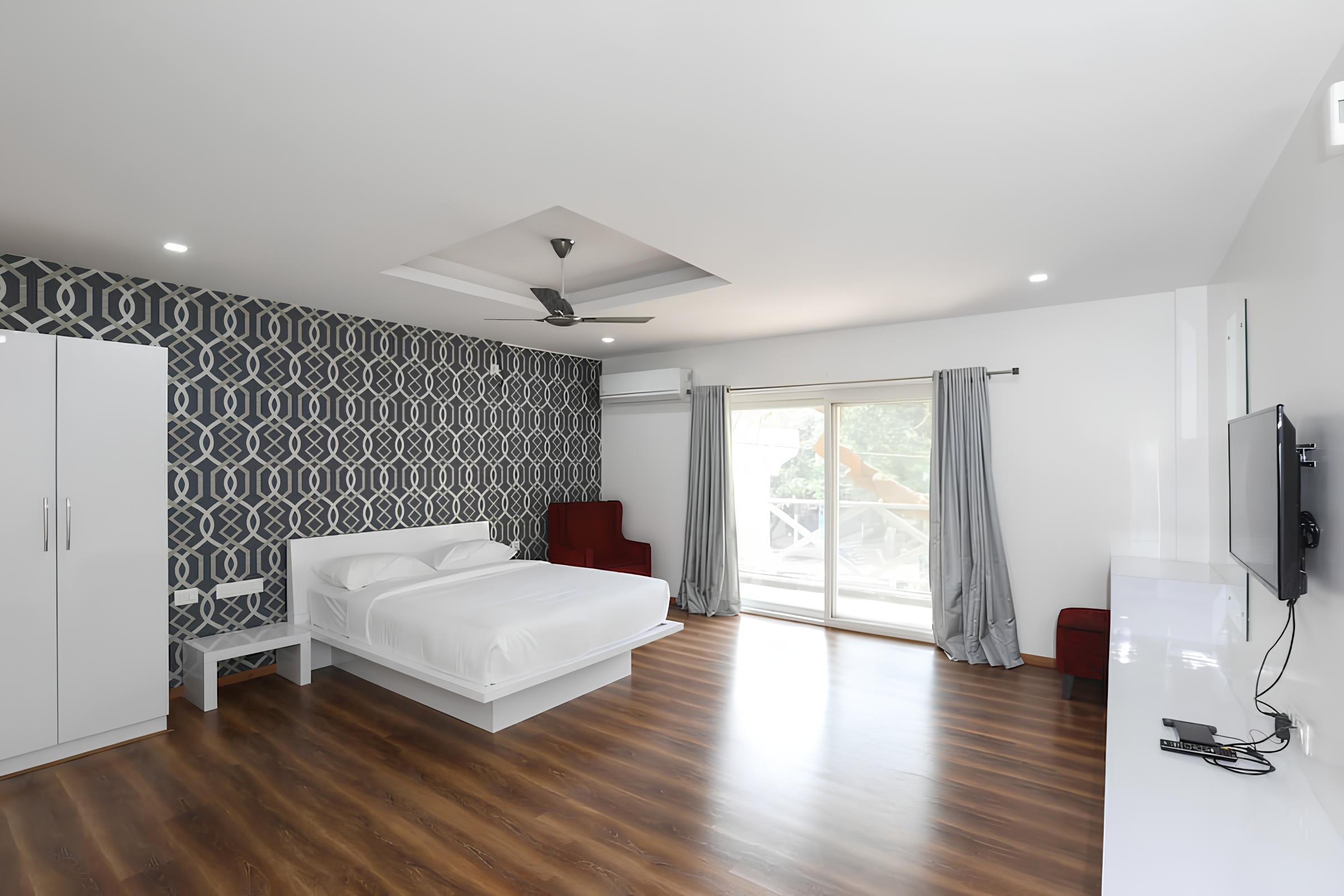 Mystic Hotel - Koramangala